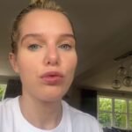 Helen Flanagan acessou o Instagram na quinta-feira para agradecer aos fãs por suas 'lindas mensagens' de apoio, após o diagnóstico de psicose