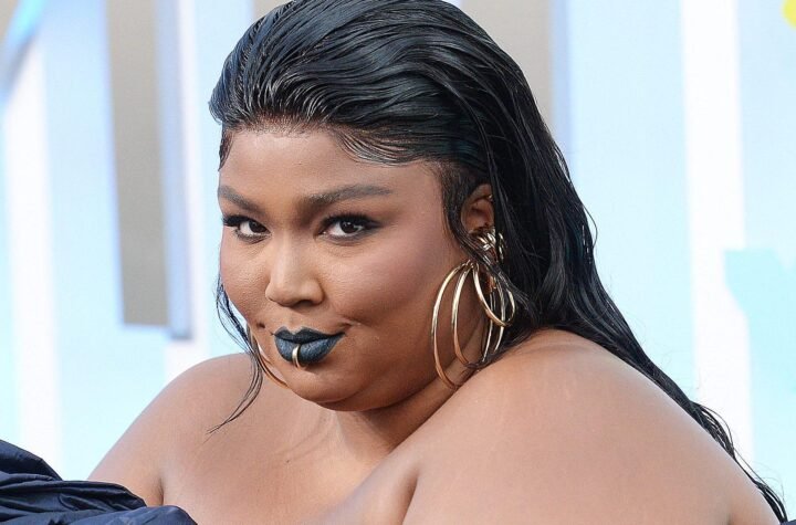 Lizzo Urged By Big Stars To ‘Not Quit’ Music After Her Shock Announcement